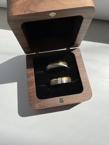 River Orvosi acél Jegygyűrű, Karikagyűrű (Párban) photo review